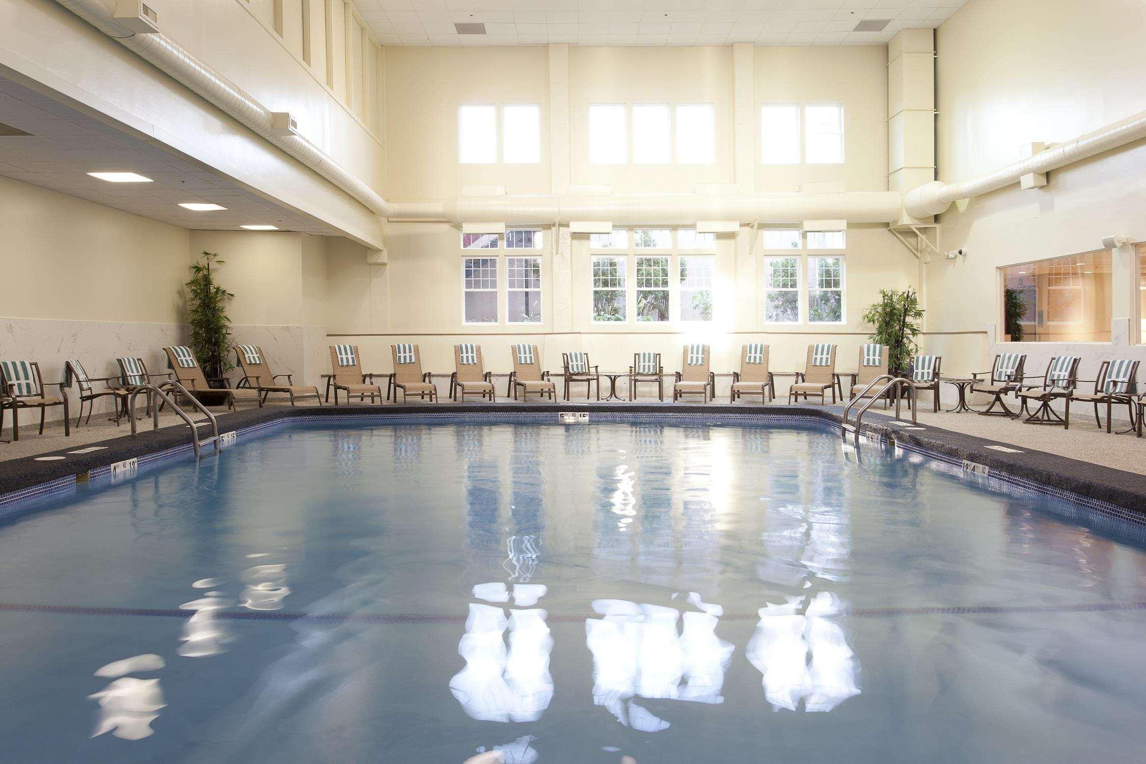 Hotel Doubletree By Hilton Cape Cod - Hyannis Exterior foto