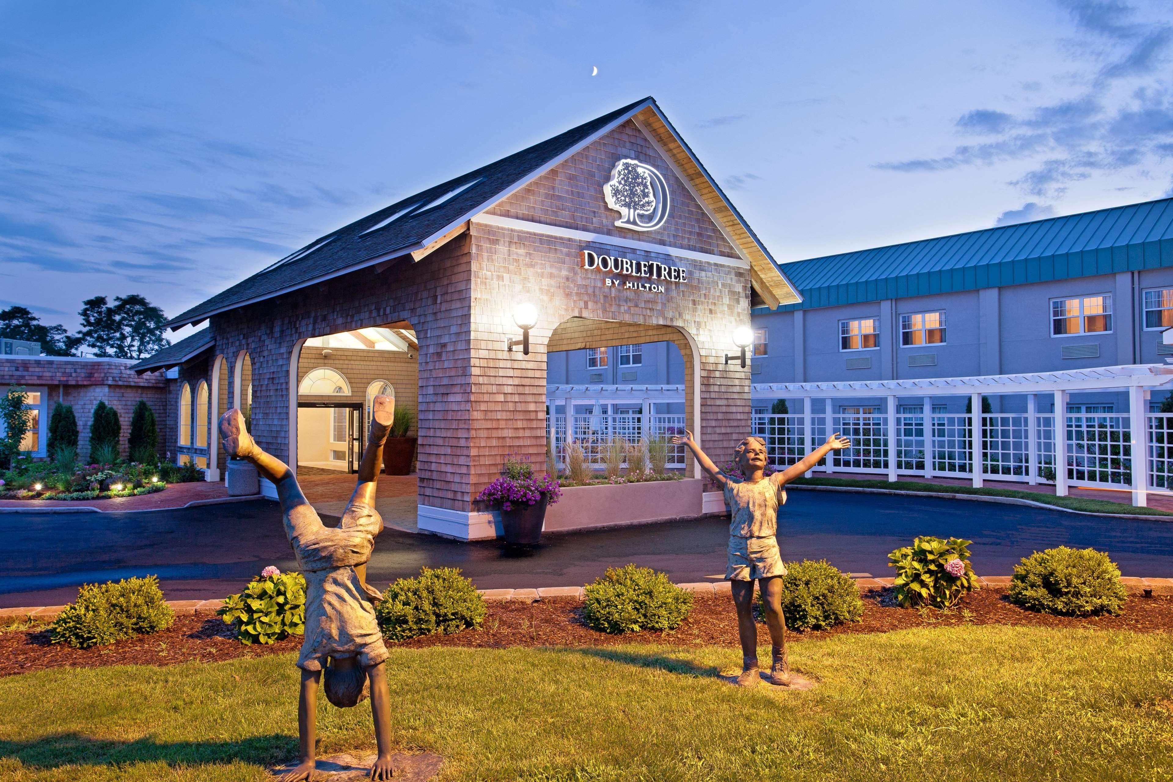 Hotel Doubletree By Hilton Cape Cod - Hyannis Exterior foto