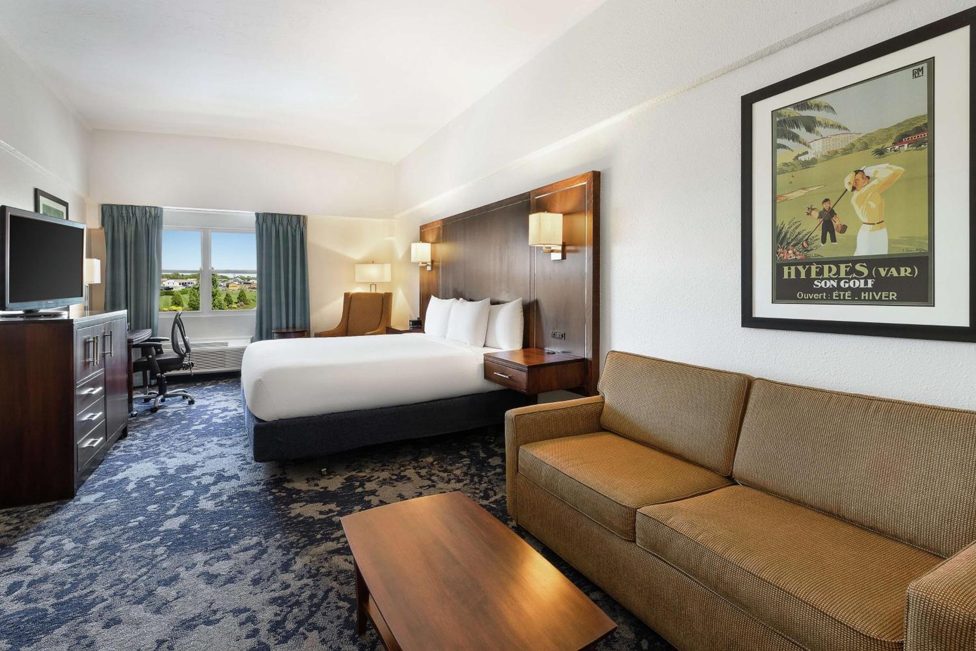 Hotel Doubletree By Hilton Cape Cod - Hyannis Exterior foto