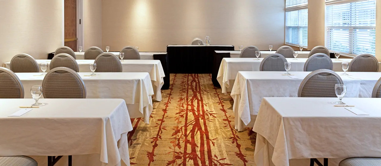 Hotel Doubletree By Hilton Cape Cod - Hyannis Exterior foto